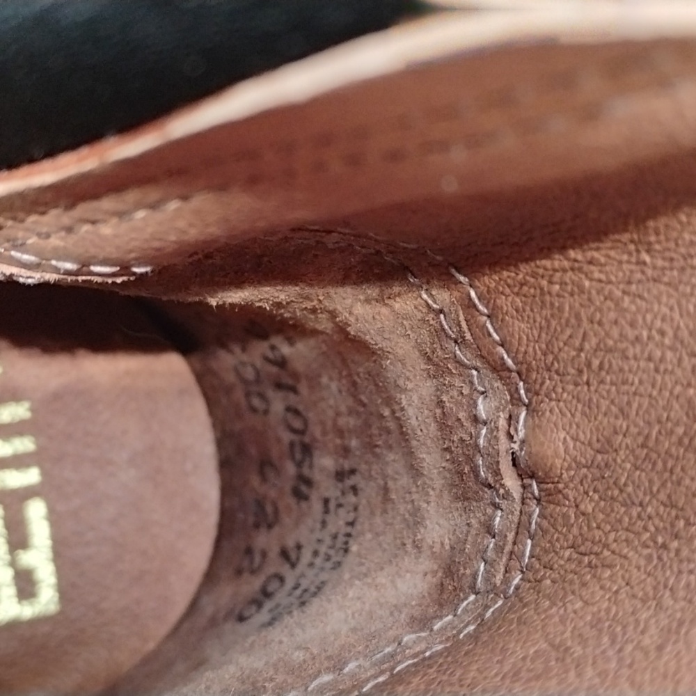 Frye Sabrina Chelsea Leather Ankle Boots - Picture 14 of 15